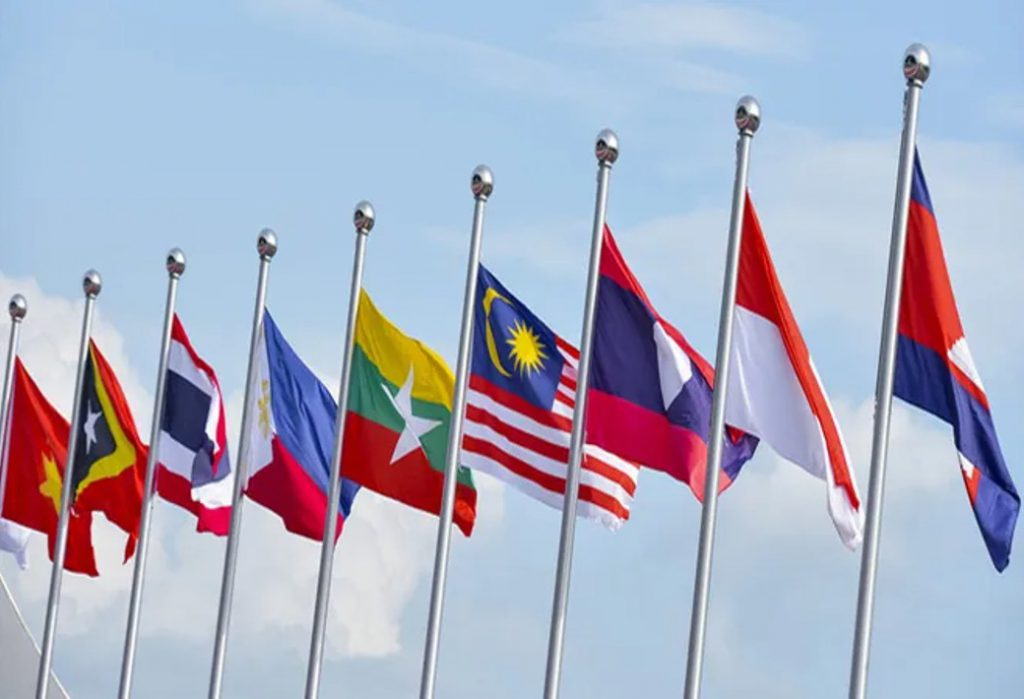 Dos países de la ASEAN devaluarán el dólar estadounidense en 2024