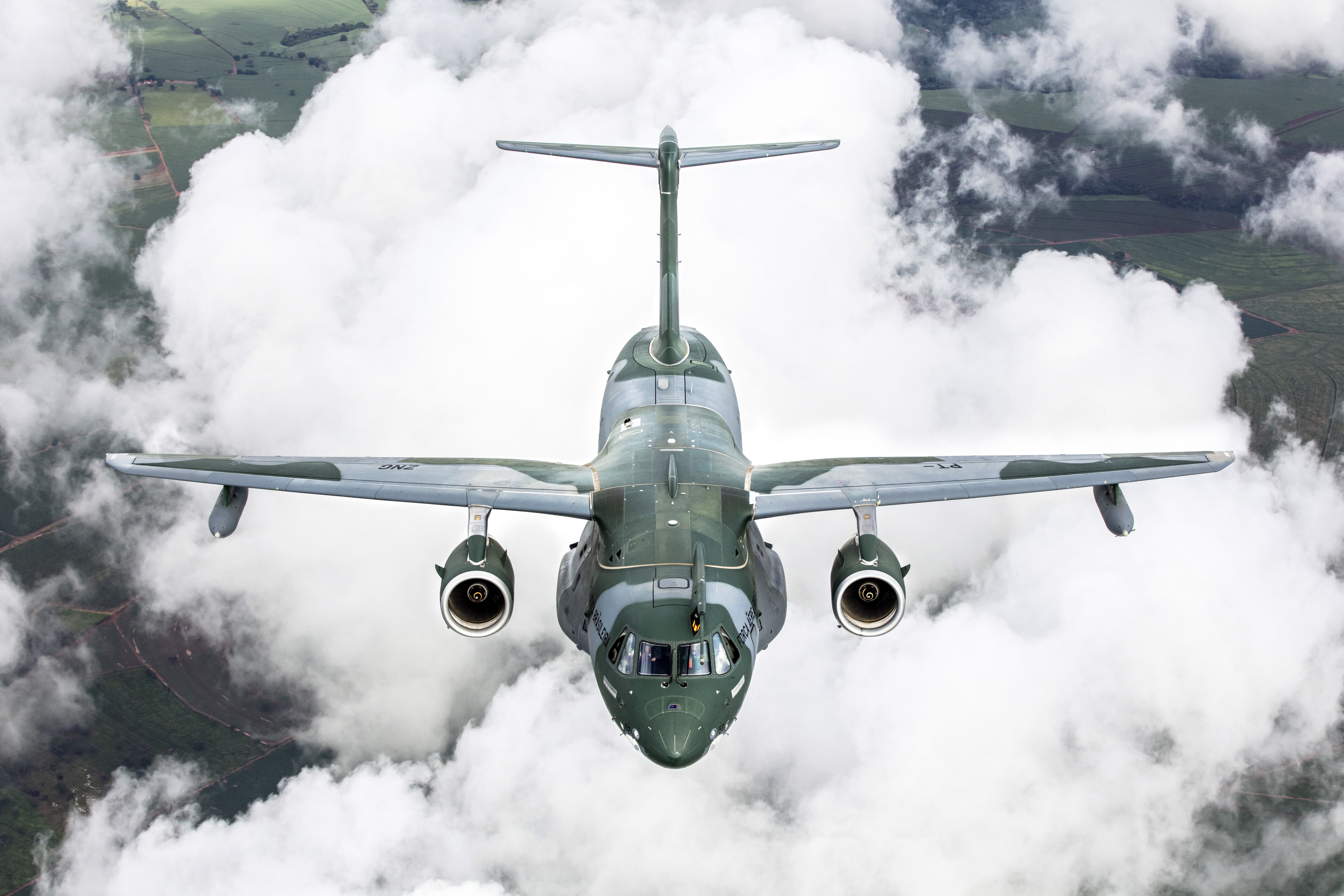 Defensa y Seguridad KC-390 Millennium - Fuerza Aérea Brasileña (3to2)