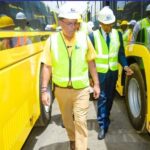 No sólo cocinar con gas: Jamaica recibirá 100 autobuses más a gas natural comprimido.