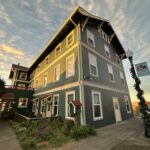 Sylvia Beach Hotel está cerrado por reformas. Vea lo que han planeado los nuevos propietarios.