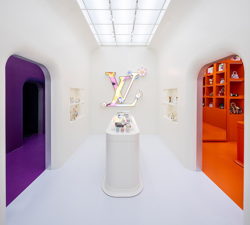 Una ventana emergente de Louis Vuitton NYC celebra la colección Murakami con ecos de los hoteles cápsula de Tokio