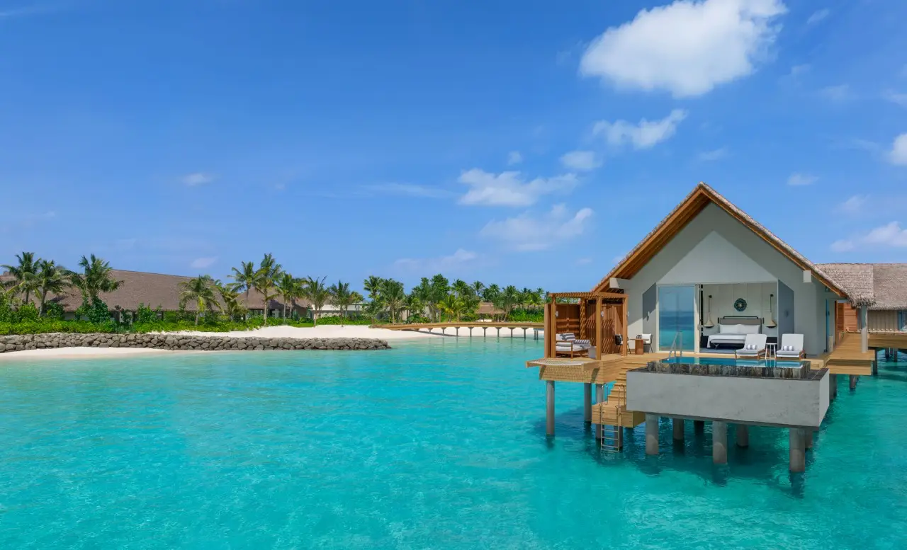 JW Marriott Kafu Atul Island Resort, Maldives Overwater Pool Villa, que incluye piscinas privadas de infinito, tumbonas solares y Lagun directa.