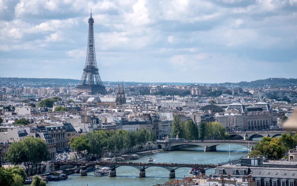París