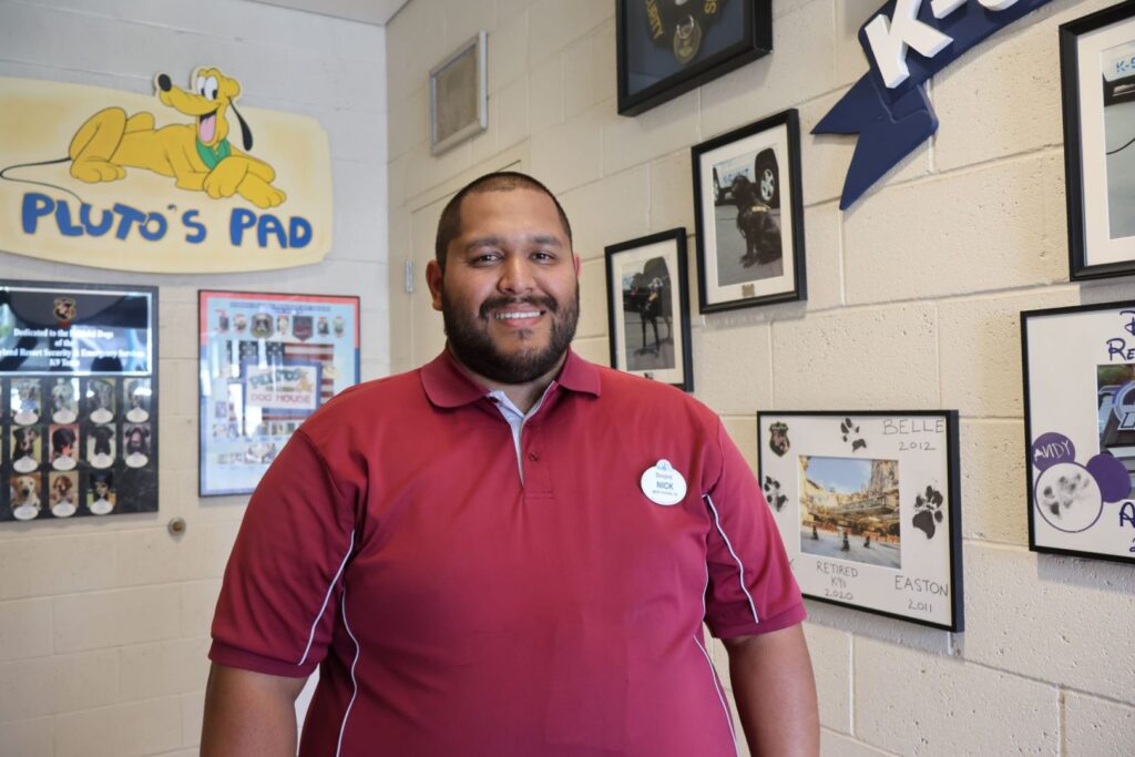 Conoce a los miembros del elenco de PAW-Fect de Disneyland Resort