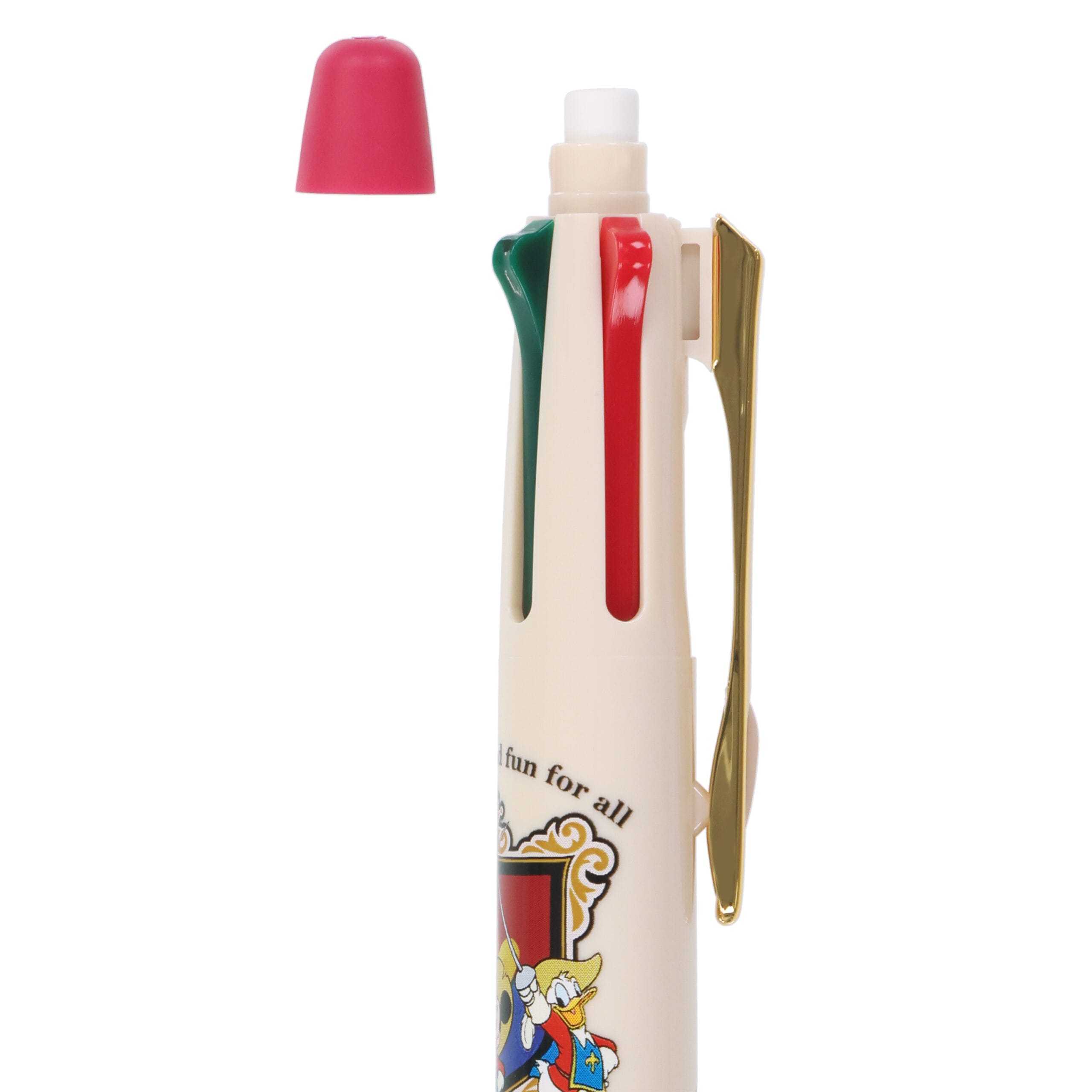 Una pluma multicolor en la que se retira la tapa roja, que muestra selectores de tinta verde y rojo y clips de oro en el fondo blanco.