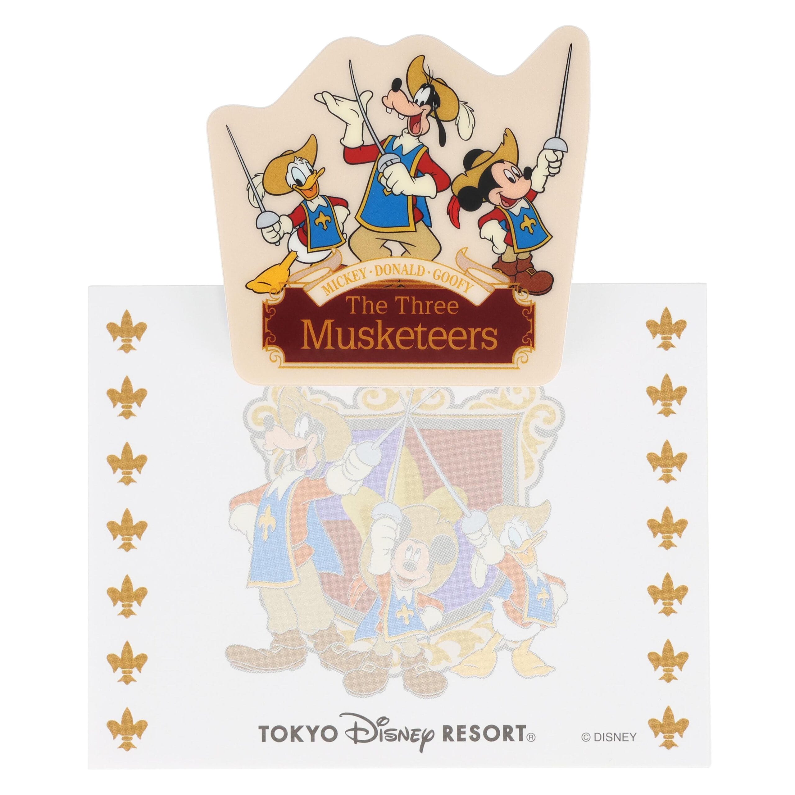 Mikey, Donald y Morha llevaban un titular decorativo de la tarjeta de Tokio Disney Resort vestida como un musculoso.