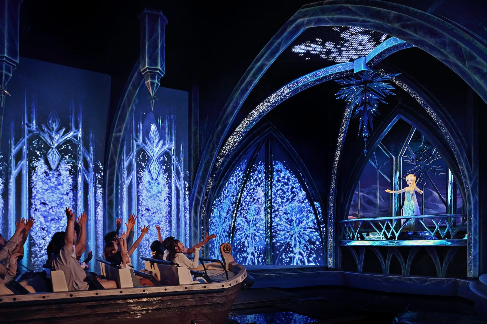 Frozen Ever After Frozen World en Disneyland París