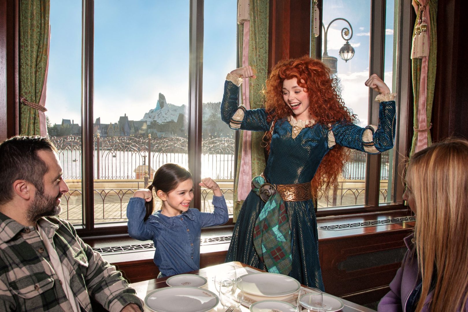 Mérida en el Regal View Restaurant and Lounge en Disney Adventure World