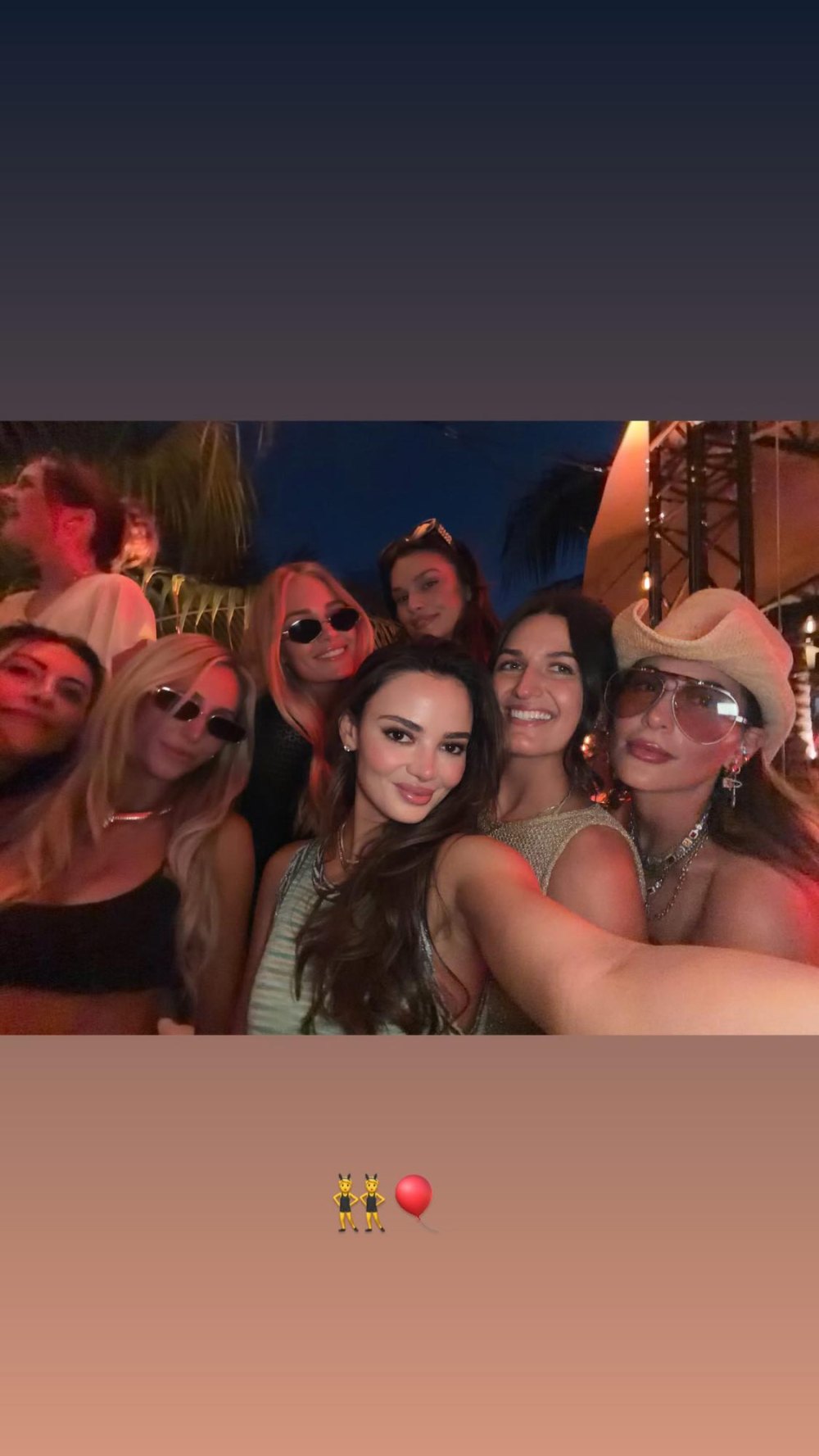 Kaleigh Taylor comparte una foto de vacaciones con Glenn Powell, Michelle Randolph y más