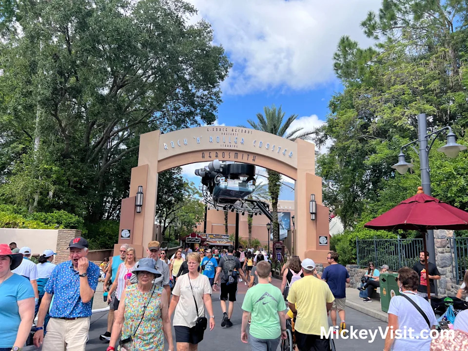 Anunciando la fecha de cierre de la montaña rusa Muppets Rhythm de Disney World