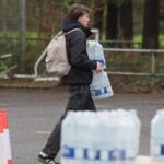 Miles de personas se quedaron sin agua en el sureste de Inglaterra en Kent, Reino Unido, descrito como un «incidente importante»